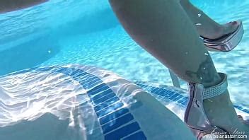 Pool XVIDEOS