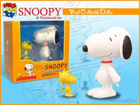 Medicom Toy Vinyl Collectible Dolls Snoopy And Woodstock Set