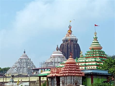 Radiant Sri Puri Jagannath Temple: The Lord Of The Universe