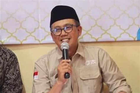 Kang Dedi Mulyadi Kalah Tajir Iskandar Suami Baru Anne Ratna Mustika