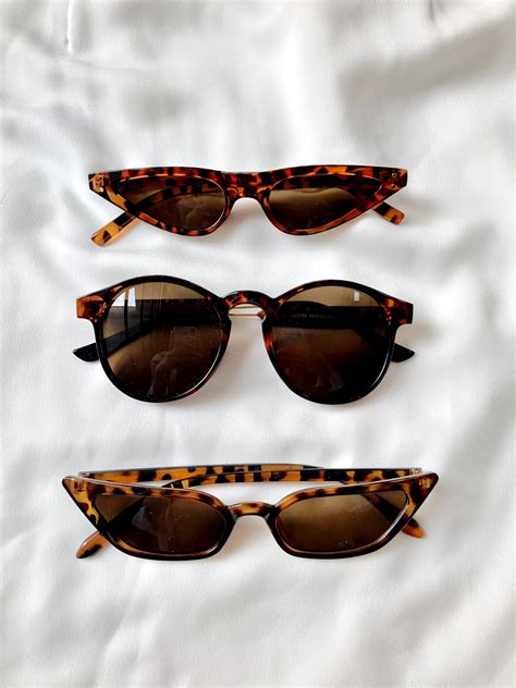 Pinterest ☆ Abbylamonicaa Insta ☆ Abbylamonica Sunglasses Cute Sunglasses Cool Sunglasses