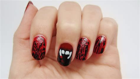 Nageldesign Anleitung Halloween Nageldesign Quick Tipp Vampirzähne