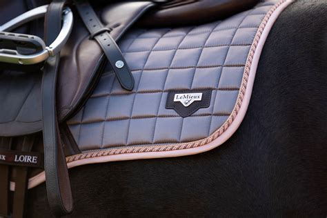 LeMieux Schabracke Loire Classic Satin Dressage Square Truffle