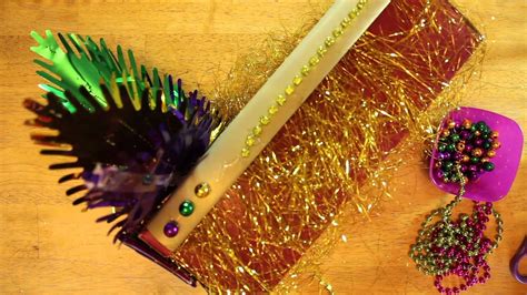 How To Build A Mardi Gras Shoebox Float Youtube