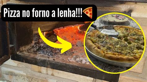 Pizza feita em casa no forno a lenha Receita na descrição YouTube