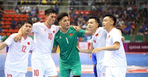 Tuy N Futsal Vi T Nam V I Uzbekistan Tranh V D World Cup Th