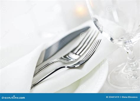 Fine Dining Table Setting