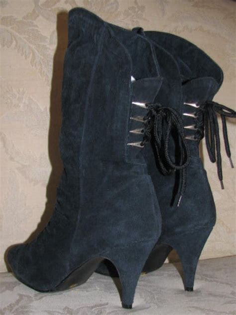 VINTAGE Black Suede STEVIE NICKS Boots Silver Lace Up