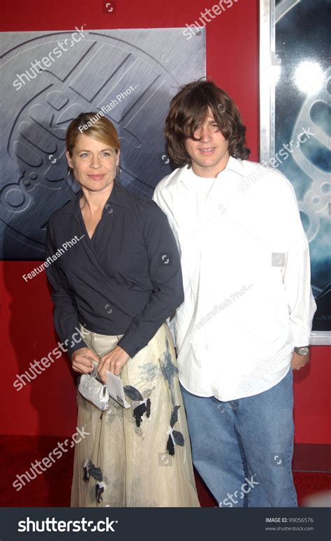 Bruce Abbott E Linda Hamilton