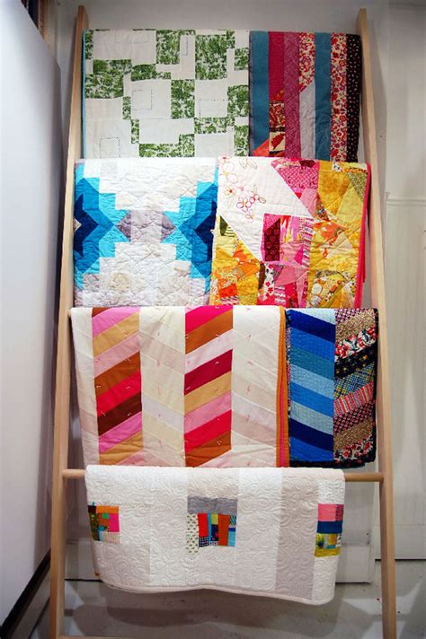 DIY Quilt or Blanket Display Ladder - Wise Craft Handmade