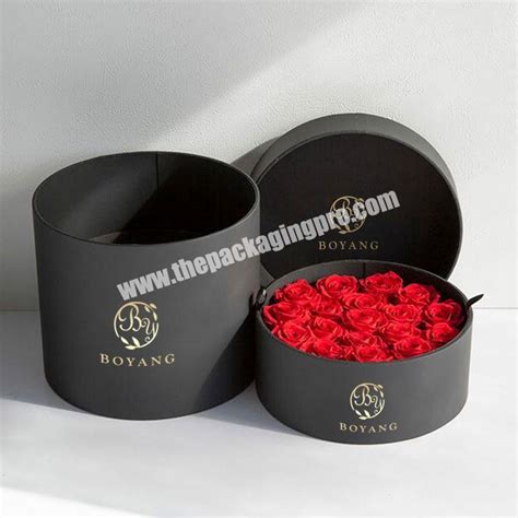 Wholesale Cardboard Cylinder Rose Gift Packaging Black Paper Tube Lid