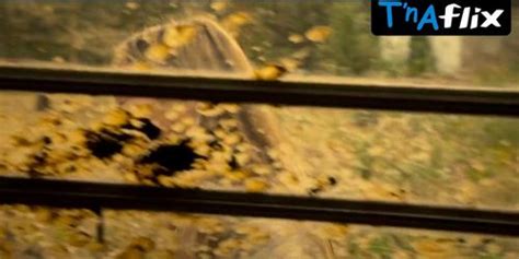 Madelyn Cline Outer Banks S E Sex Scene Tnaflix