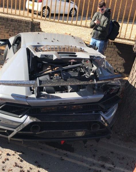 Lamborghini Driver Cries After Crashing Car In Street Race Metro News