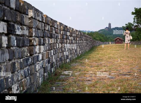 City Wall of Nanjing, Nanjing, China Stock Photo - Alamy