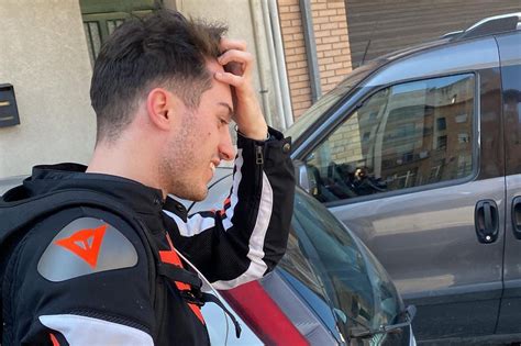 Perde Il Controllo Della Moto E Finisce Contro Un Muro A 24 Anni Muore