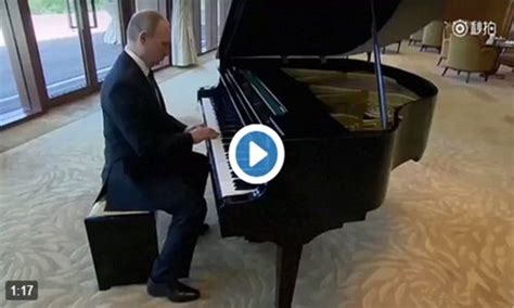 Video Of Putin Playing Piano Garners Over Million Views Global Times