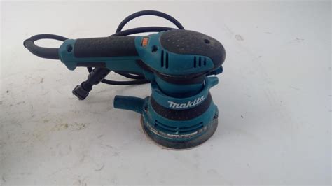 Makita 5 Random Orbit Sander BO5041 Property Room