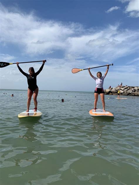 Mica Rodríguez desafió las olas con paddle surf en La Feliz Operativo