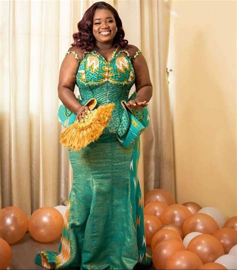 Pin By Maame Konadu On Kente Mother Of The Bride Dresses Engagement