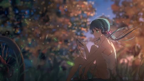 Anime Girl Relaxing On Sofa Live Wallpaper | 3840x2160