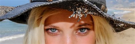 Girls In Bikinis 009 Luscious Hentai Manga Porn