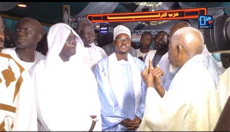 VidÉo Cheikh Bassirou Mbacké Abdou Khadre A Visité Lexposition De