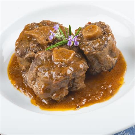 Receta De Rabo De Toro Guisado Un Plato Tradicional Que Quita El Sentido