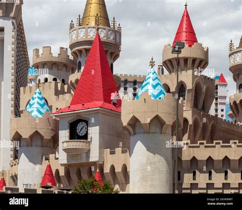 Camelot castle hotel hi-res stock photography and images - Alamy