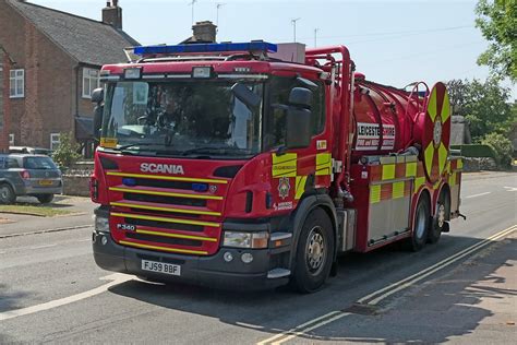 FJ59 BBF FJ59BBF Leicestershire Fire And Rescue Service FE Flickr