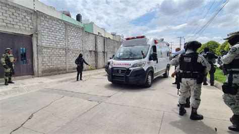 VIDEO Graban balacera en Celaya mueren dos delincuentes y un policía