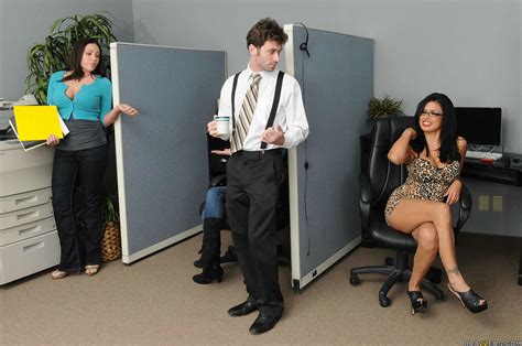 Parte Eva Angelina The Hotline Porn Pic