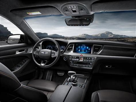 2018 Genesis G80: 121 Interior Photos | U.S. News