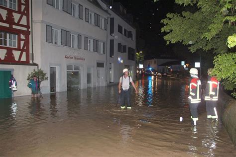 Unwetter Umgest Rzte B Ume Und Berschwemmung In Berlingen Heftige