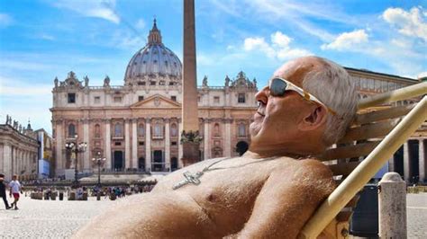 Pope Francis Spotted Sunbathing Nude In St Peters Square