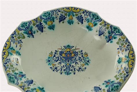 Th Century Polychrome Faience Lobed Platter For Sale At Stdibs