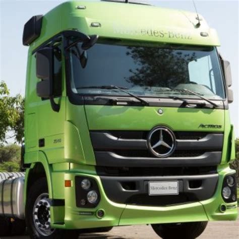 Suporte externo paralama traseiro MB Axor Actros até 2020