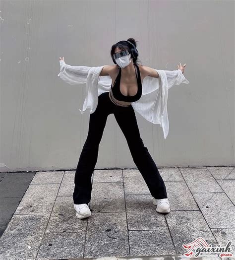 L B Ng Sexy M C Bikini Khoe V Ng B C L A V Ng Kh Ng Nh G I Xinh Sexy