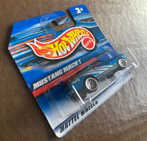 Hot Wheels Ford Mustang Mach Blue con interior negro Tarjeta corta europea Difícil de