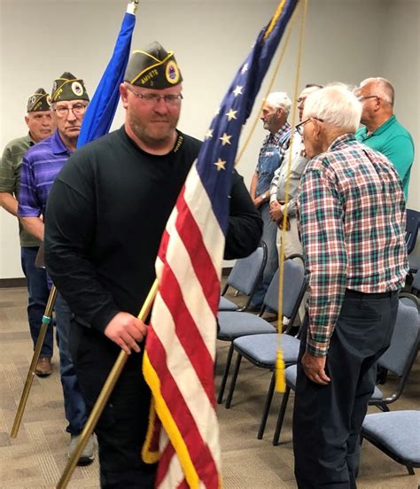 Pledge Of Allegiance Recited Before Vcps Board Meeting News Dakota