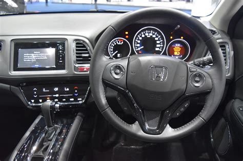 Honda HR-V interior showcased at the BIMS 2017