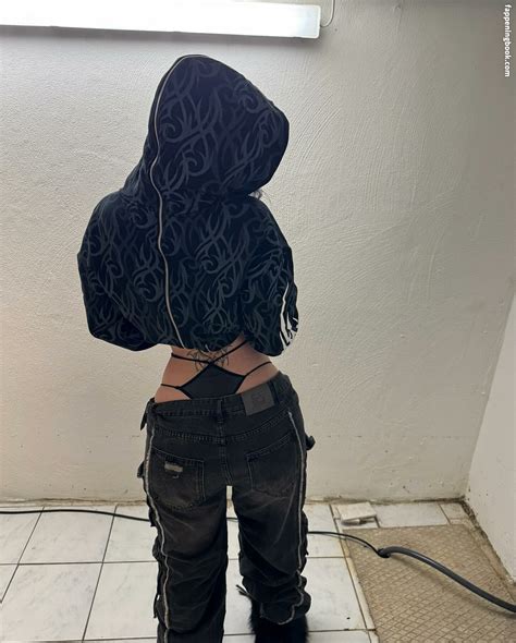 Shawtysuzi Badbshawty Nude OnlyFans Leaks Fappening FappeningBook