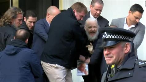 Qué hay detrás del arresto de Julian Assange CNN Video