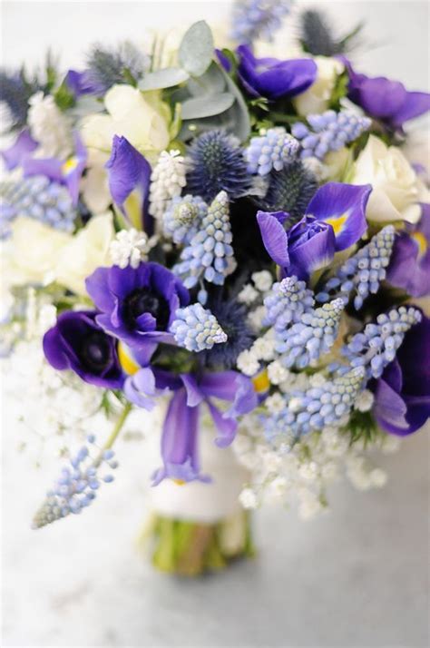 37 Amazing Ideas To Incorporate Irises Into Your Wedding Weddingomania