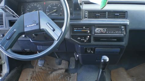 Toyota Camry V10 2 0 бензиновый 1982 на DRIVE2