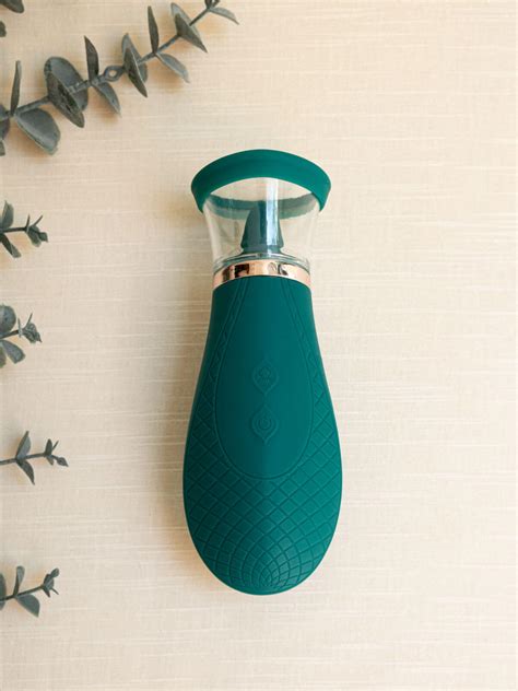 The Ultimate Guide To Clit Suction Sex Toys The Natural Love CompanyThe Natural Love Company
