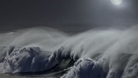 The Effects of the Moon Phases on Ocean Tides | Sciencing