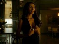 Naked India De Beaufort In Blood Oil