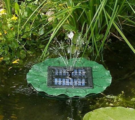 Fontaine Pompe Solaire Flottante Lily 1 Fontaines Solaires Boutique