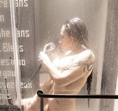 Im Always Wet Nudes GirlsShowering NUDE PICS ORG