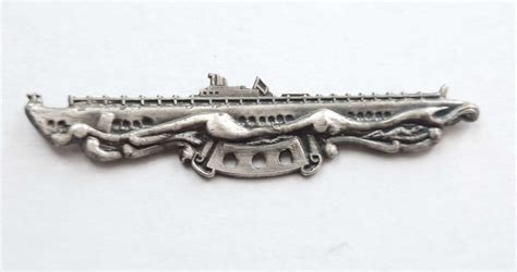 US Navy Submarine Combat Patrol Badge In US Navy